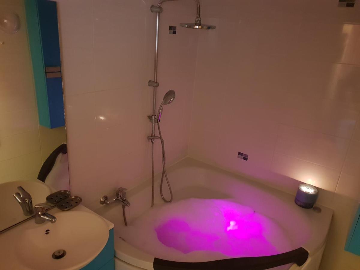 Joli Appartement A Монтаржи Экстерьер фото