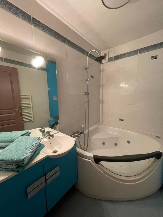 Joli Appartement A Монтаржи Экстерьер фото